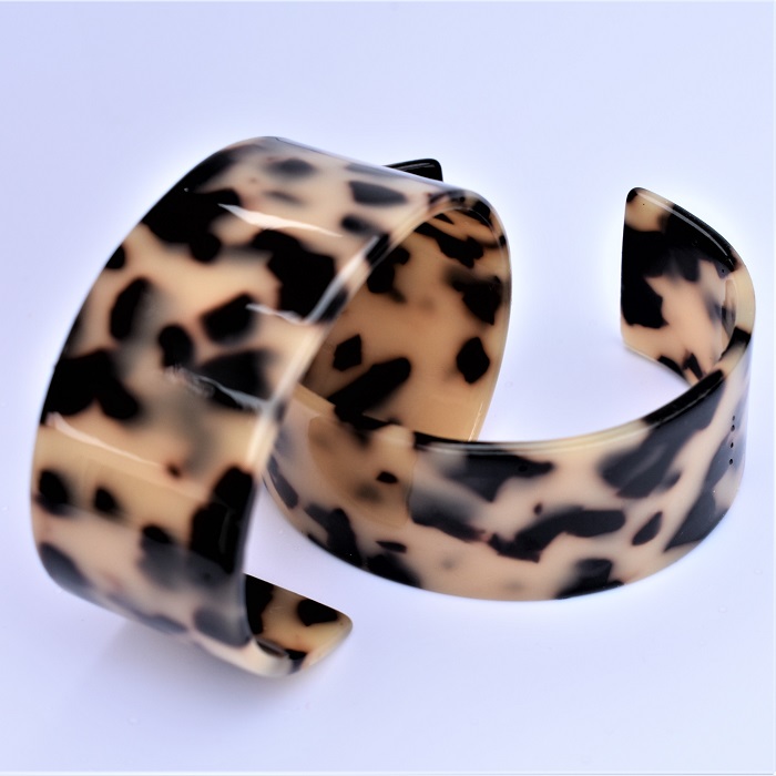 léopard en bracelet