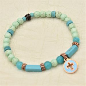 croix bleue pour joli bracelet