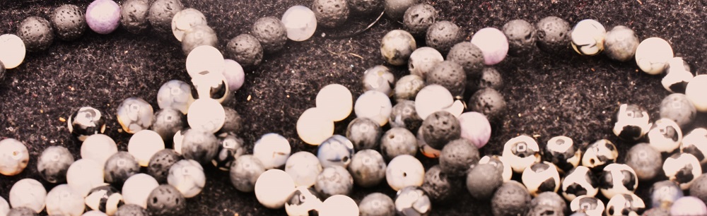 bracelets pour homme .Coeur de dragon pour un bracelet de protection. bracelets pour homme .Coeur de dragon pour un bracelet de protection.